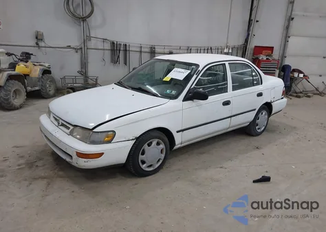 1997 Toyota Corolla Ce z USA, uszkodzony, nr VIN 1NXBA02E1VZ556957